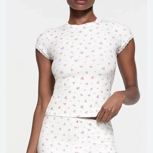 SKIMS Soft Lounge Lace T-Shirt, Neon Orchid Rose, XL, NWT